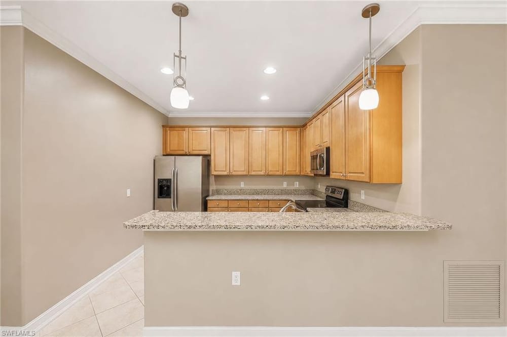 9126 Chula Vista St. 12303 – #226022912 - Lely Resort