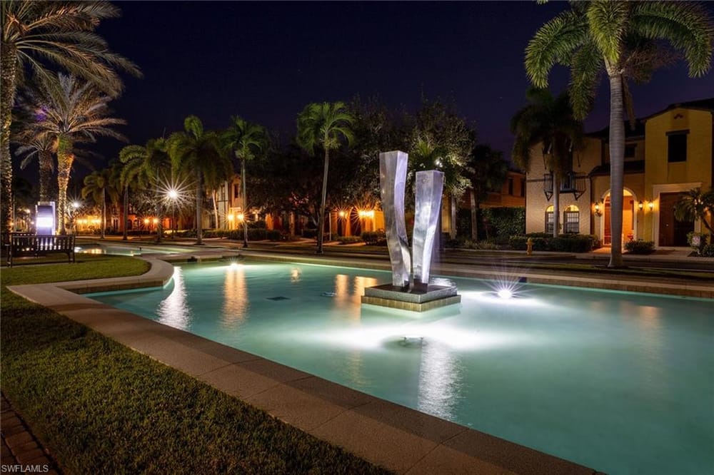 9126 Chula Vista St. 12303 – #226022912 - Lely Resort