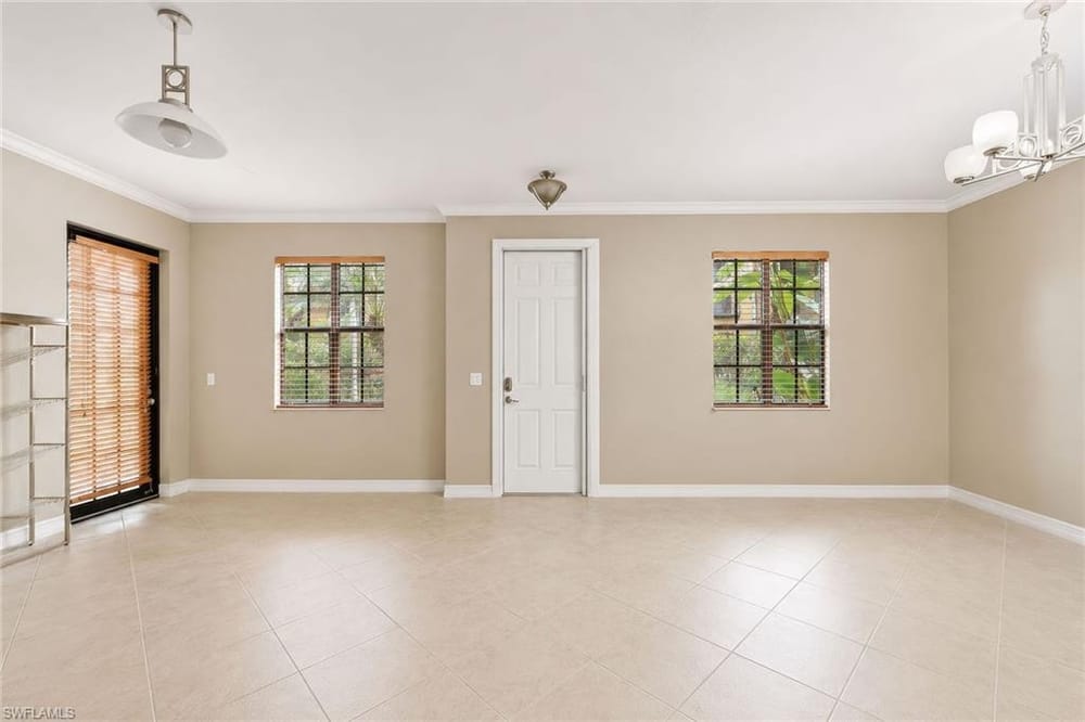 9126 Chula Vista St. 12303 – #226022912 - Lely Resort