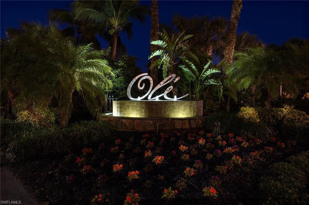 9126 Chula Vista St. 12303 – #226022912 - Lely Resort
