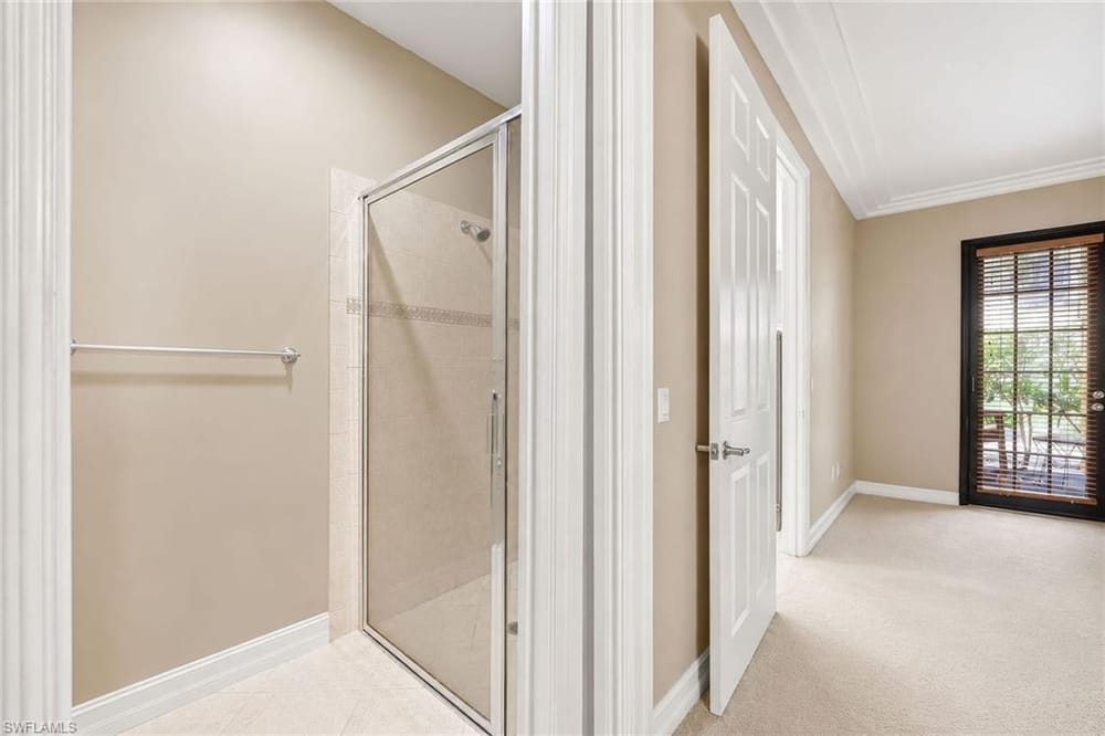 9126 Chula Vista St. 12303 – #226022912 - Lely Resort
