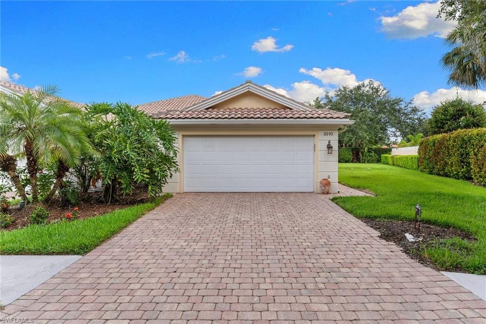 3210 Barbados Ln. – #226022916 - Island Walk