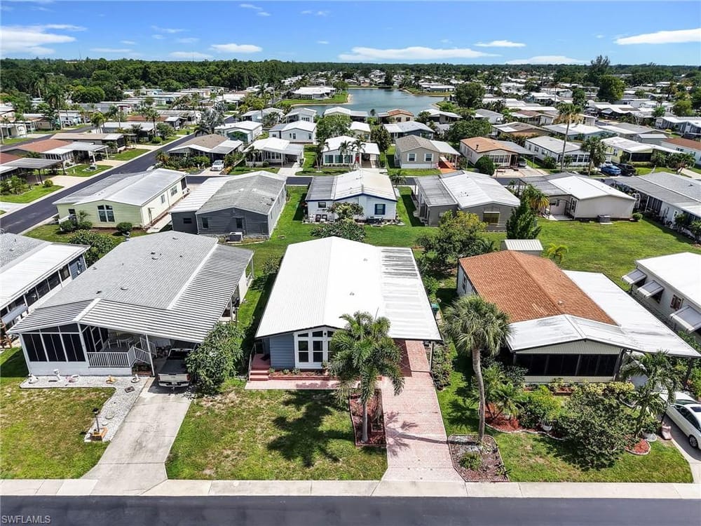 58 Oceans Blvd. 58 – #226022917 - Windjammer Village Of Naples