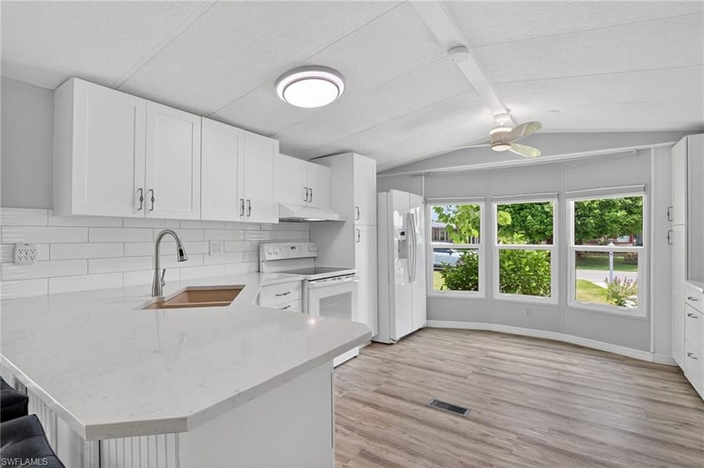 221 Grassy Key Ln. – #226022967 - West Wind Estates