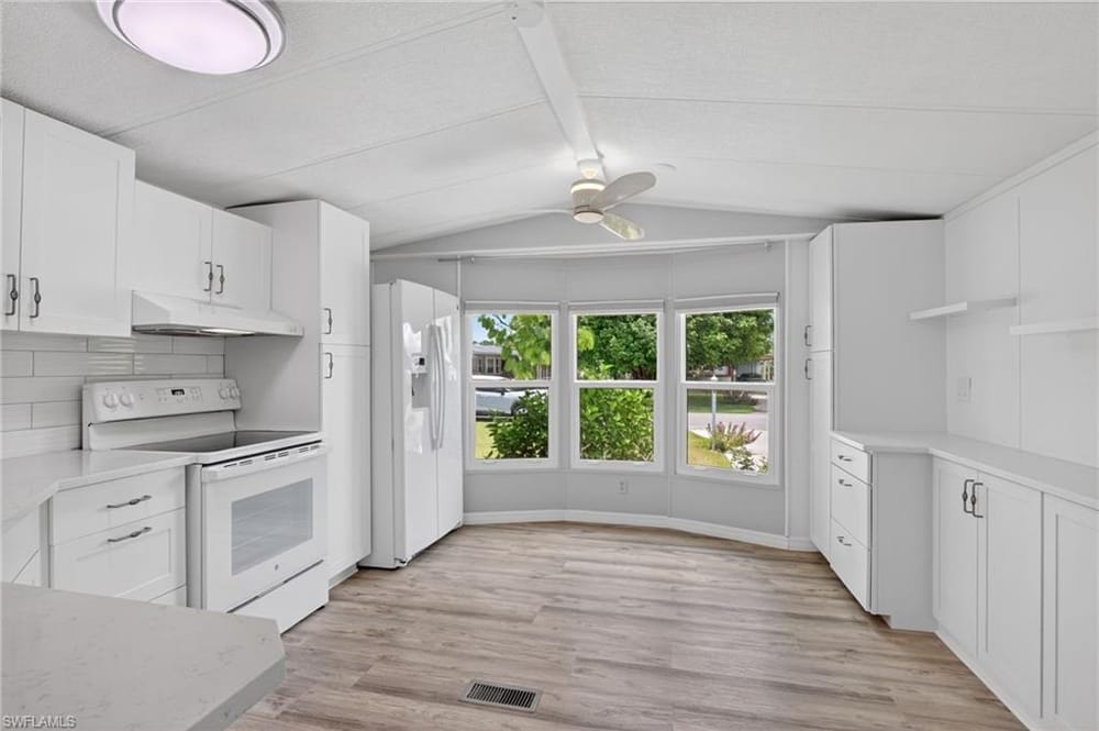 221 Grassy Key Ln. – #226022967 - West Wind Estates
