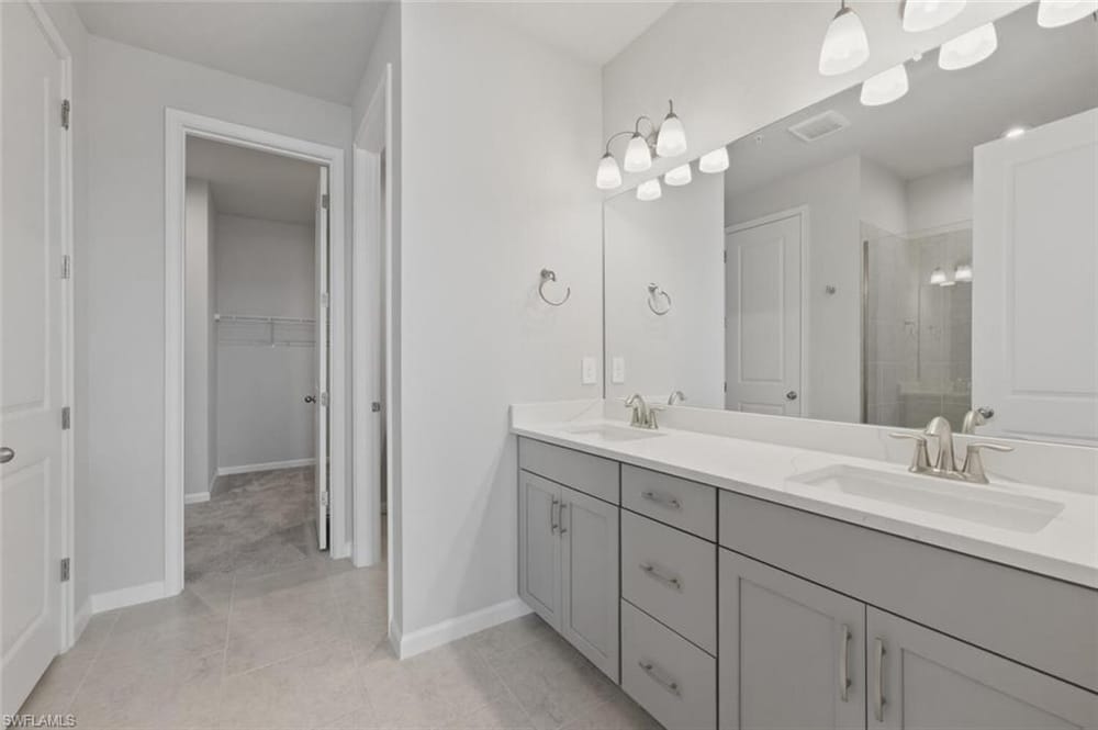 4551 Arboretum Cir. 203 – #226022990 - Arboretum