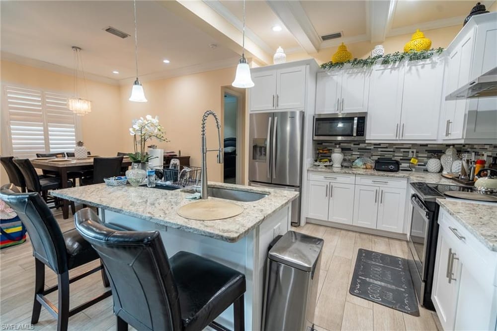 4525 29th Ave. SW – #226023044 - Golden Gate City