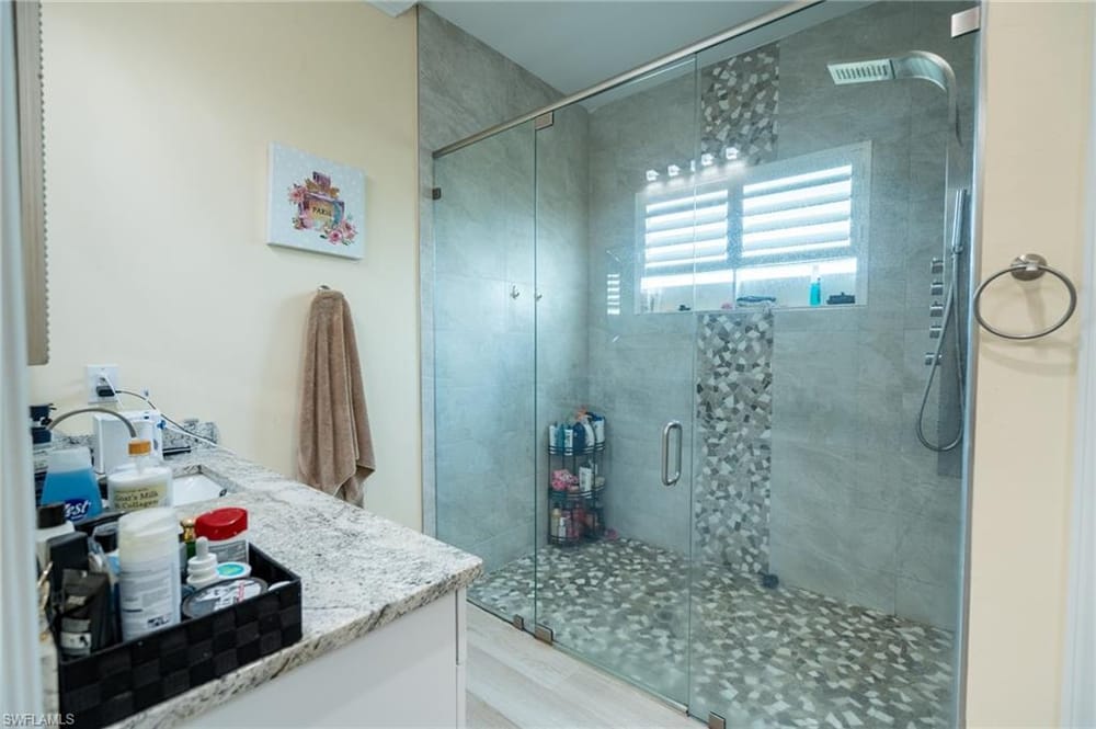 4525 29th Ave. SW – #226023044 - Golden Gate City