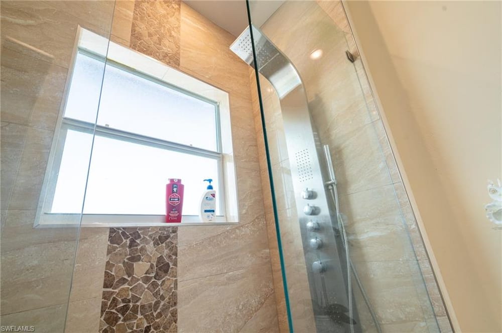 4525 29th Ave. SW – #226023044 - Golden Gate City