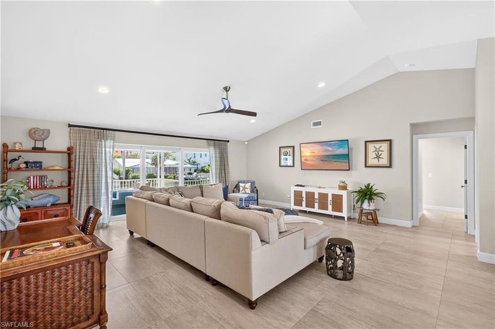 240 Channel Dr. – #226023119 - Vanderbilt Beach