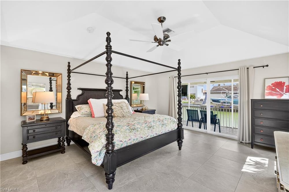 240 Channel Dr. – #226023119 - Vanderbilt Beach