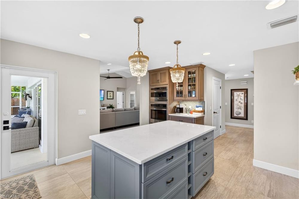 240 Channel Dr. – #226023119 - Vanderbilt Beach