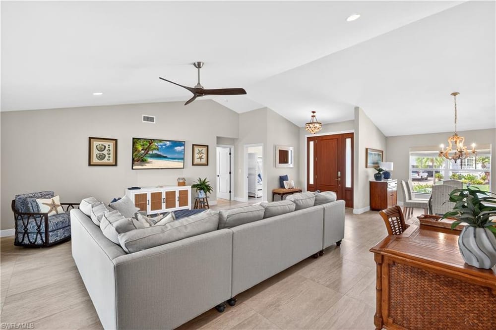240 Channel Dr. – #226023119 - Vanderbilt Beach
