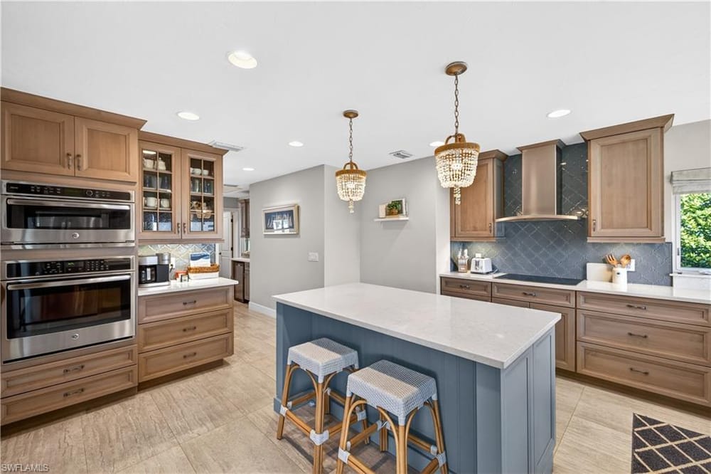 240 Channel Dr. – #226023119 - Vanderbilt Beach
