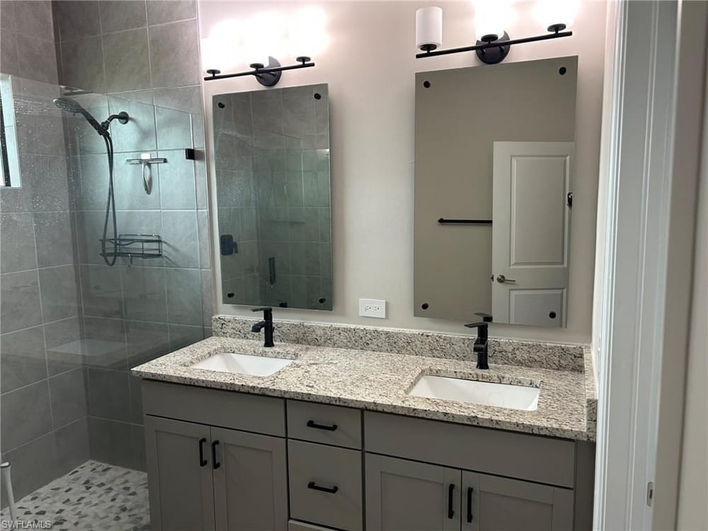 7524 Morgan Way – #2026026420 - Vanderbilt Reserve
