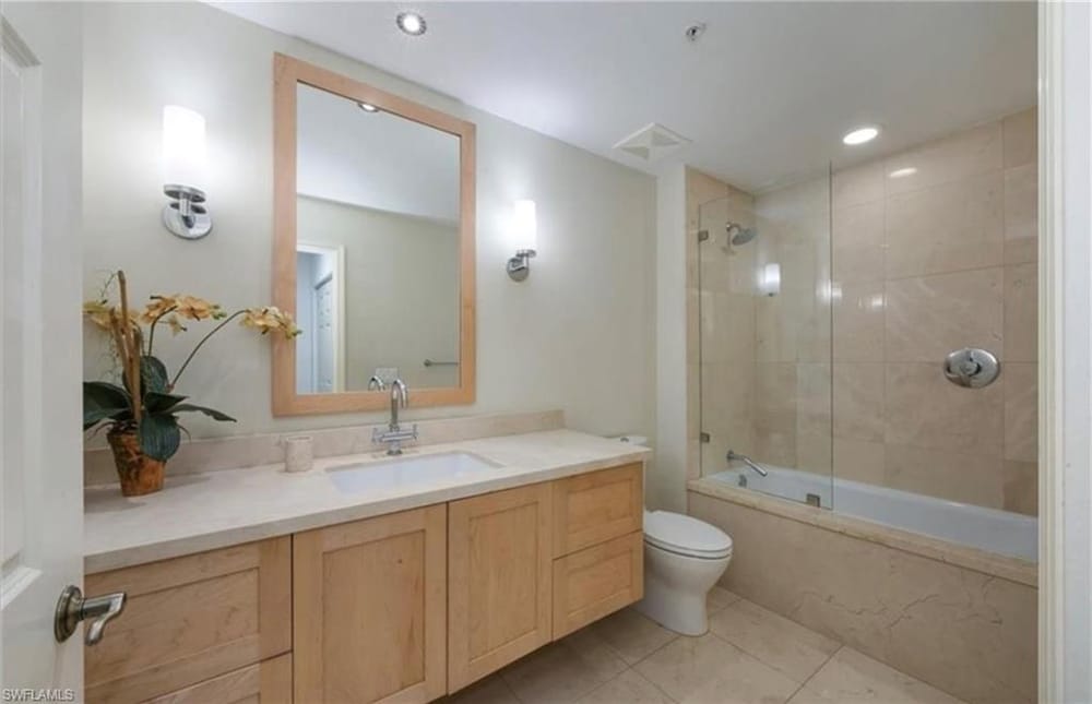 410 Bayfront Pl. 2405 – #226023572 - Bayfront