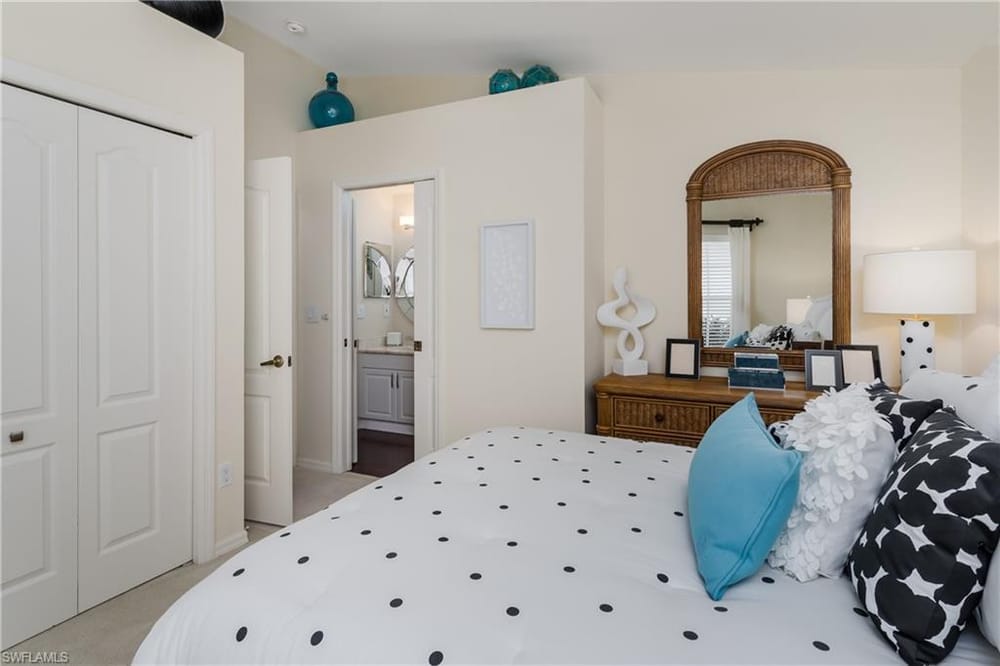 6658 Castlelawn Pl. 9 – #226023610 - Lely Resort
