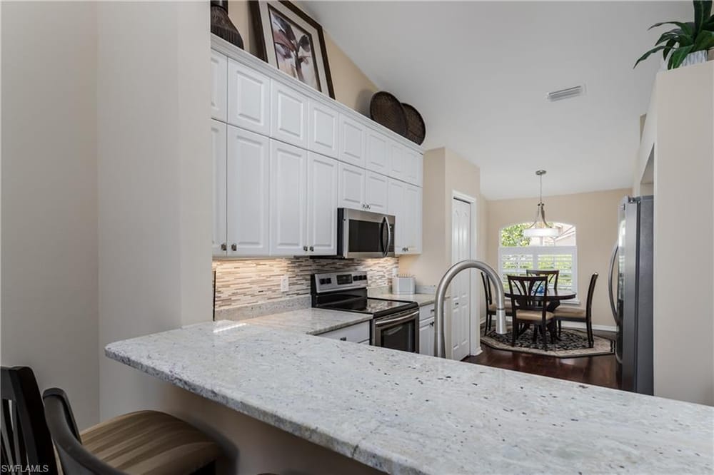 6658 Castlelawn Pl. 9 – #226023610 - Lely Resort