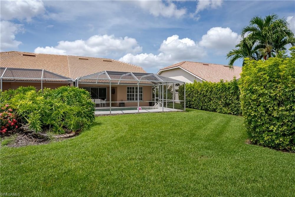 6658 Castlelawn Pl. 9 – #226023610 - Lely Resort