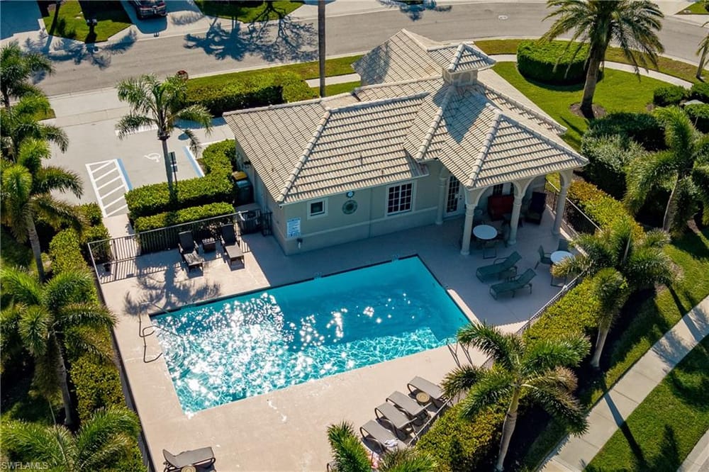 6658 Castlelawn Pl. 9 – #226023610 - Lely Resort