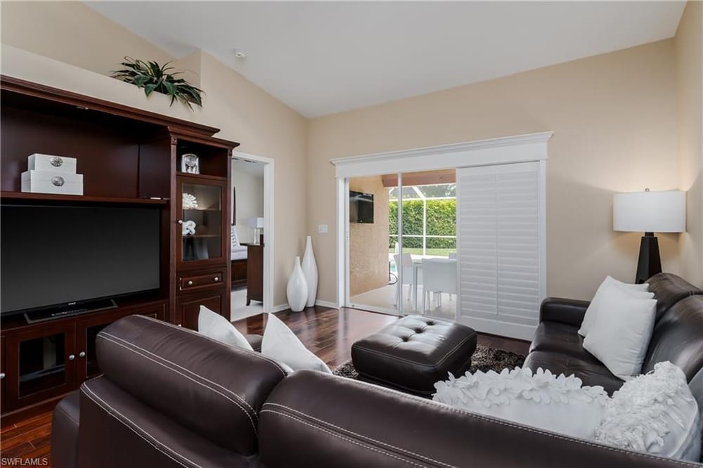6658 Castlelawn Pl. 9 – #226023610 - Lely Resort