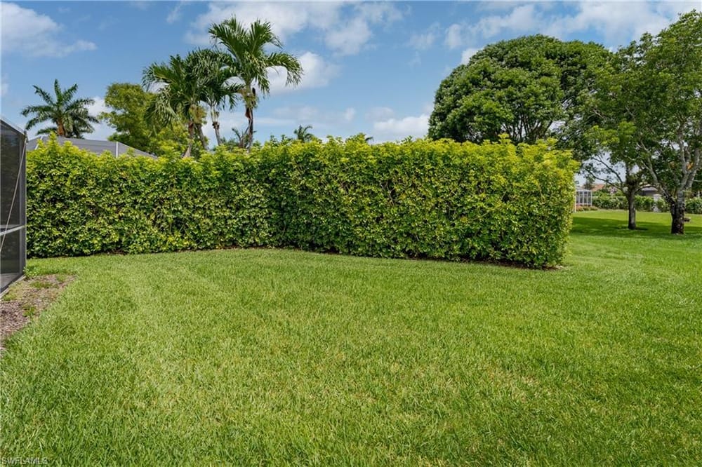 6658 Castlelawn Pl. 9 – #226023610 - Lely Resort