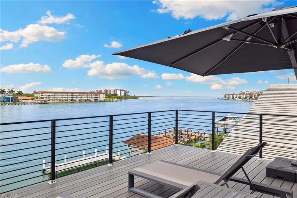 18 Pelican St. E – #226023652 - Isles Of Capri