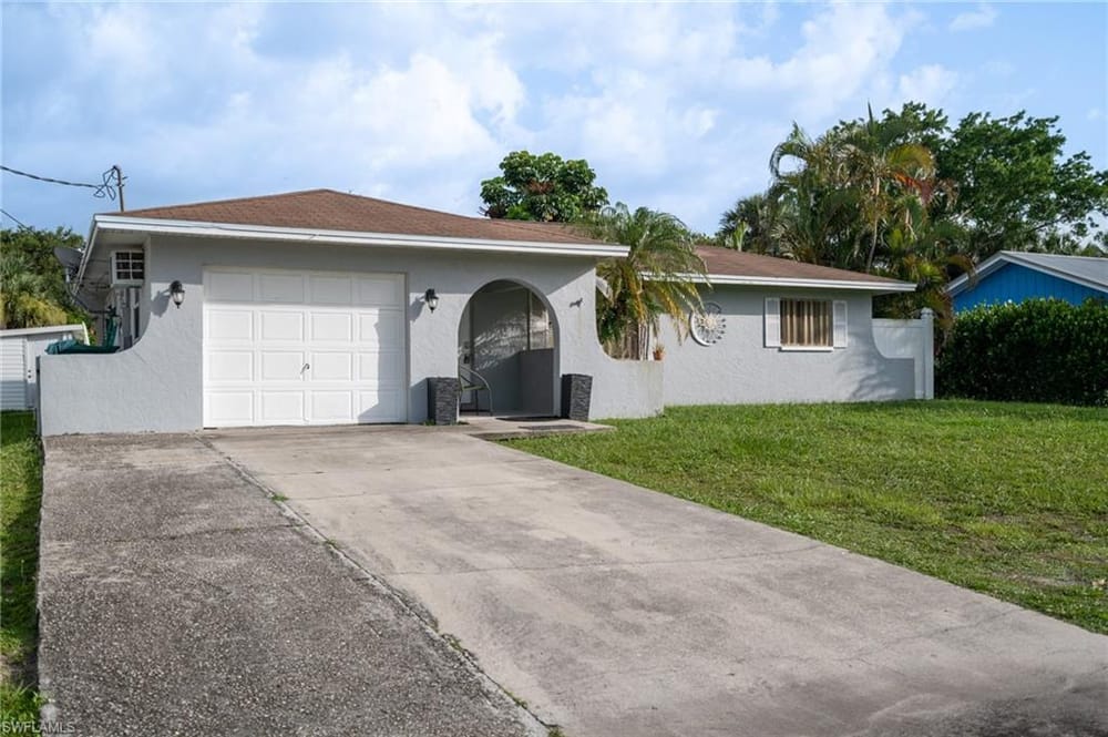 4636 25th Ave. SW – #226023982 - Golden Gate City