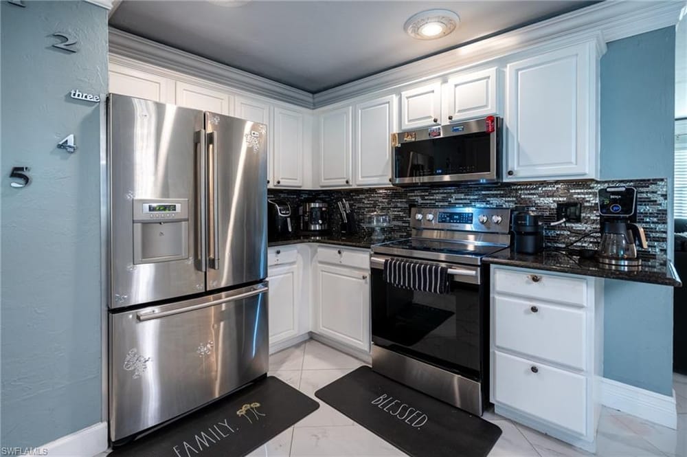 4636 25th Ave. SW – #226023982 - Golden Gate City