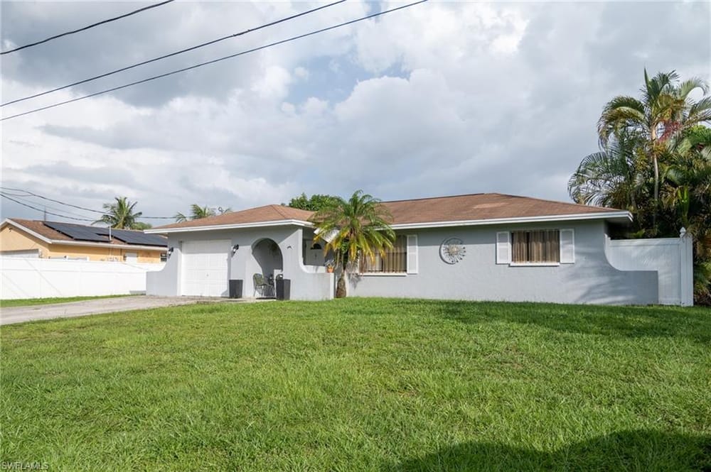 4636 25th Ave. SW – #226023982 - Golden Gate City