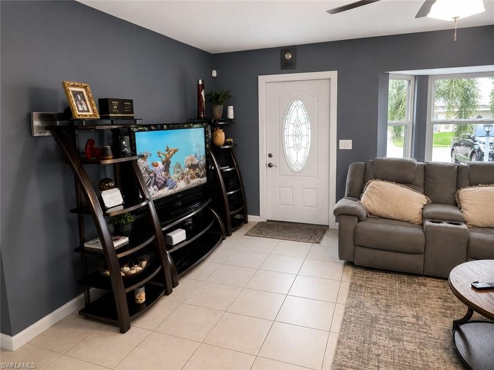 2049 50th St. SW – #226024069 - Golden Gate City