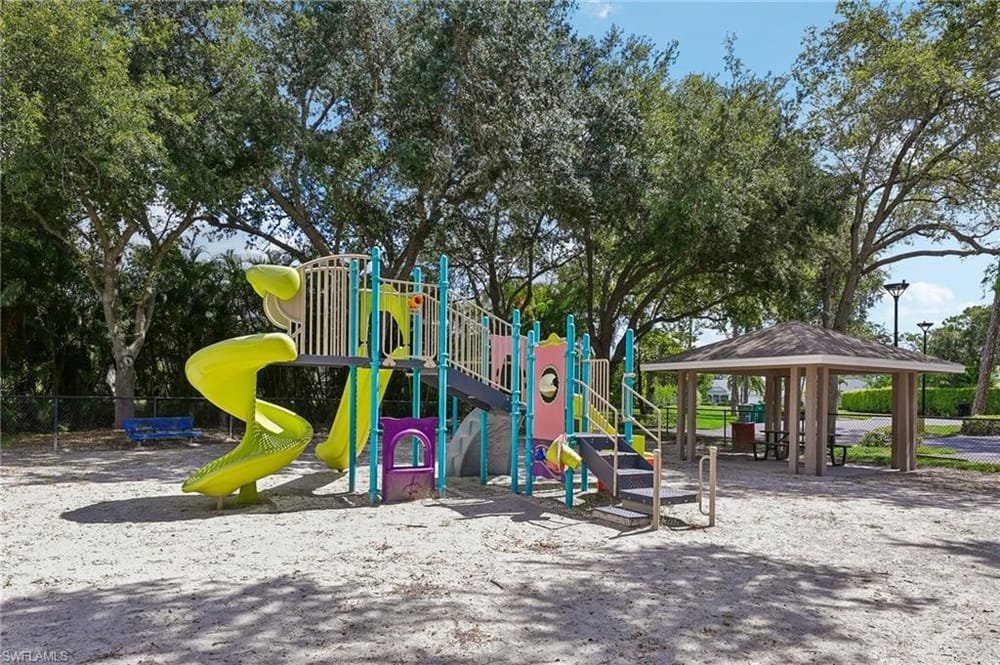 349 Dover Pl. 203 – #226024141 - Briarwood