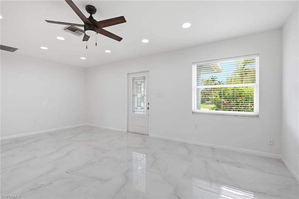 5160 31st Ave. SW – #226024269 - Golden Gate City