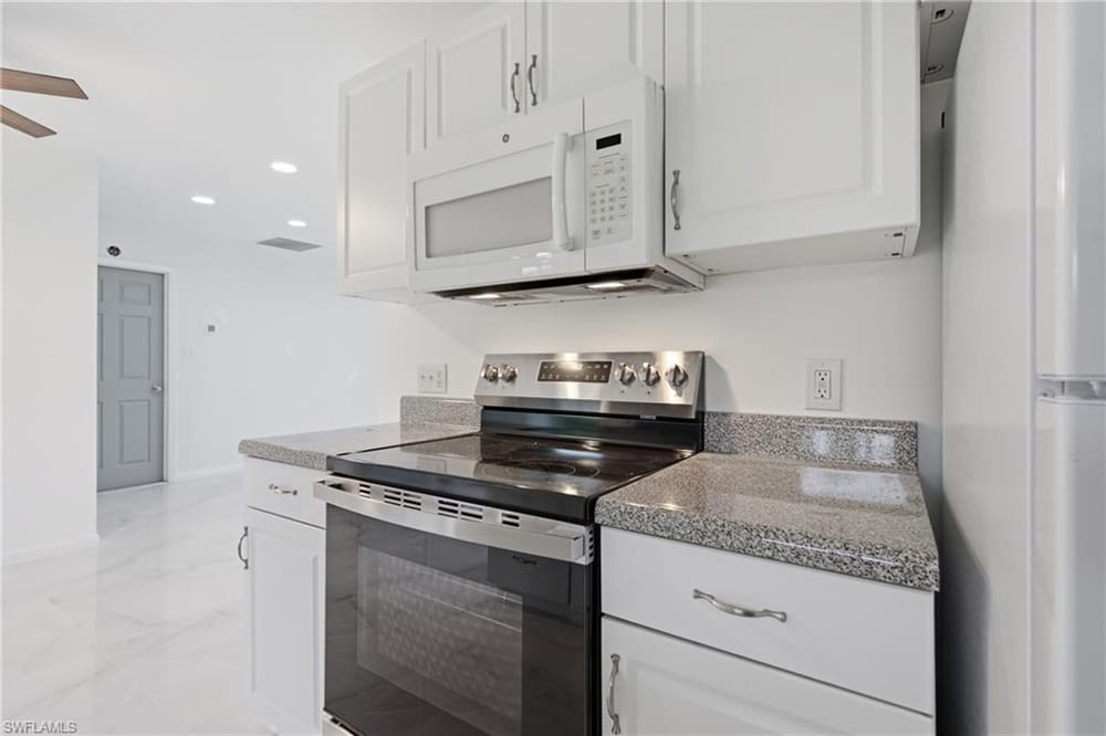 5160 31st Ave. SW – #226024269 - Golden Gate City