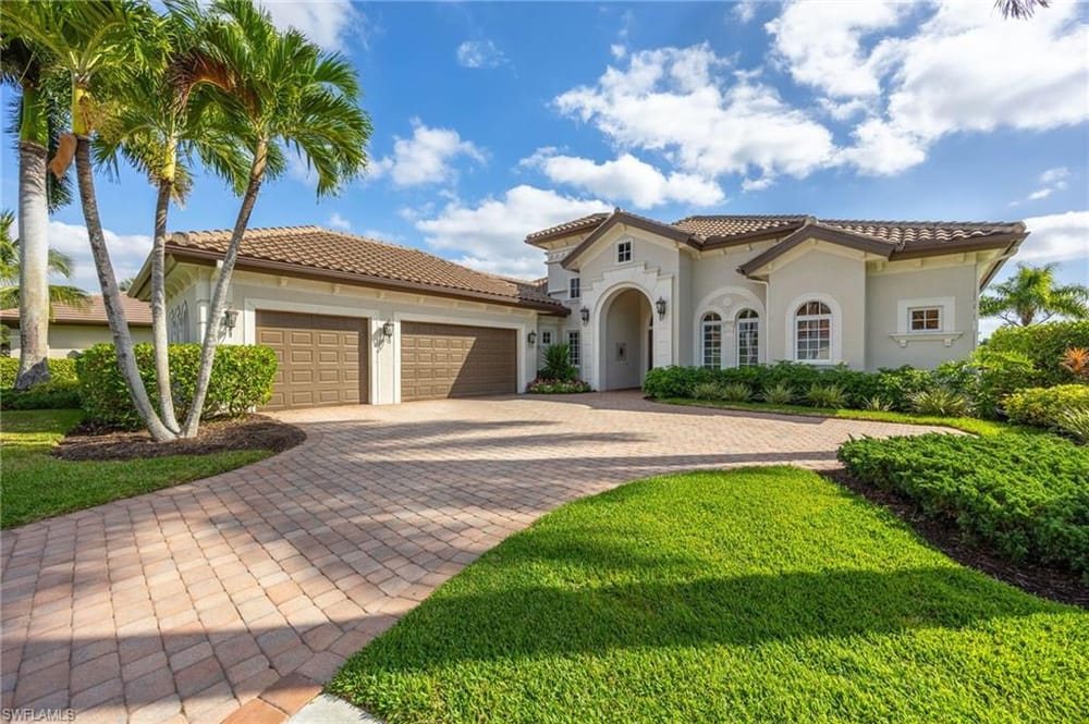 8950 Shenendoah Cir. – #226024401 - Lely Resort