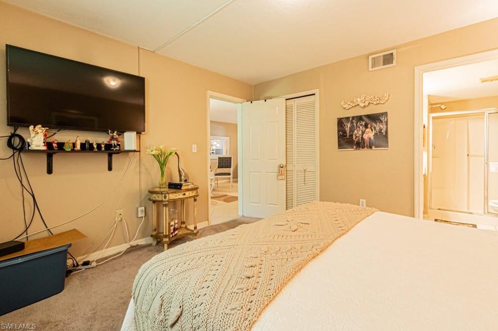 130 Cypress Way E 1 – #226024439 - Palm River