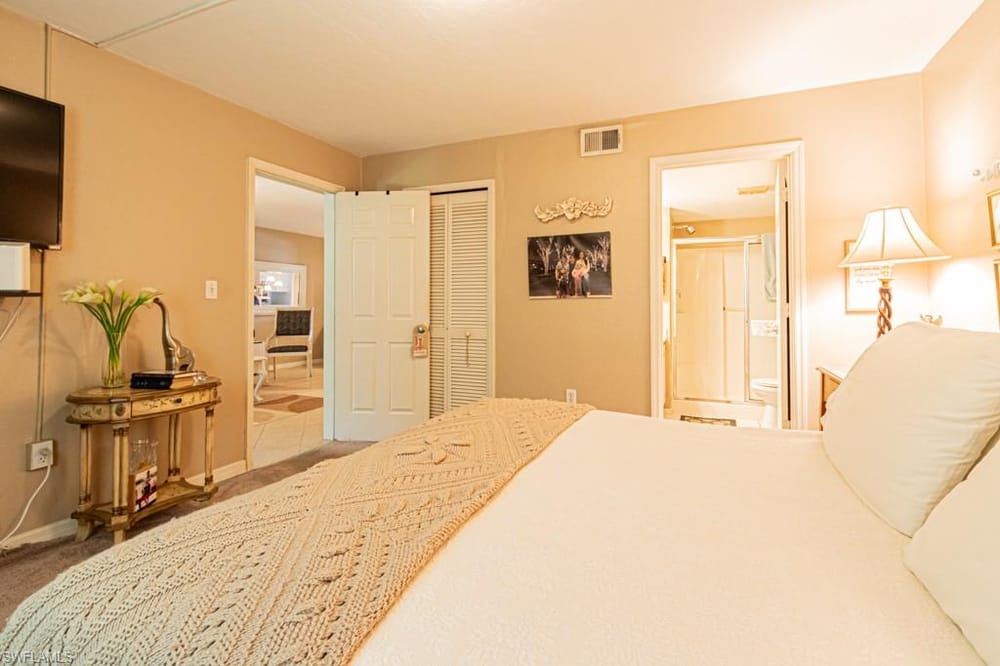 130 Cypress Way E 1 – #226024439 - Palm River