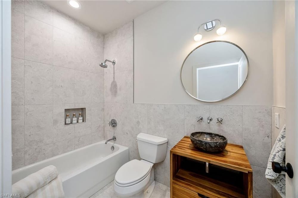 7128 Timberland Cir. 201 – #226024489 - Autumn Woods