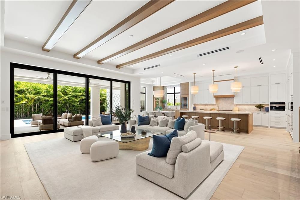 850 10th St. N – #226024509 - Lake Park