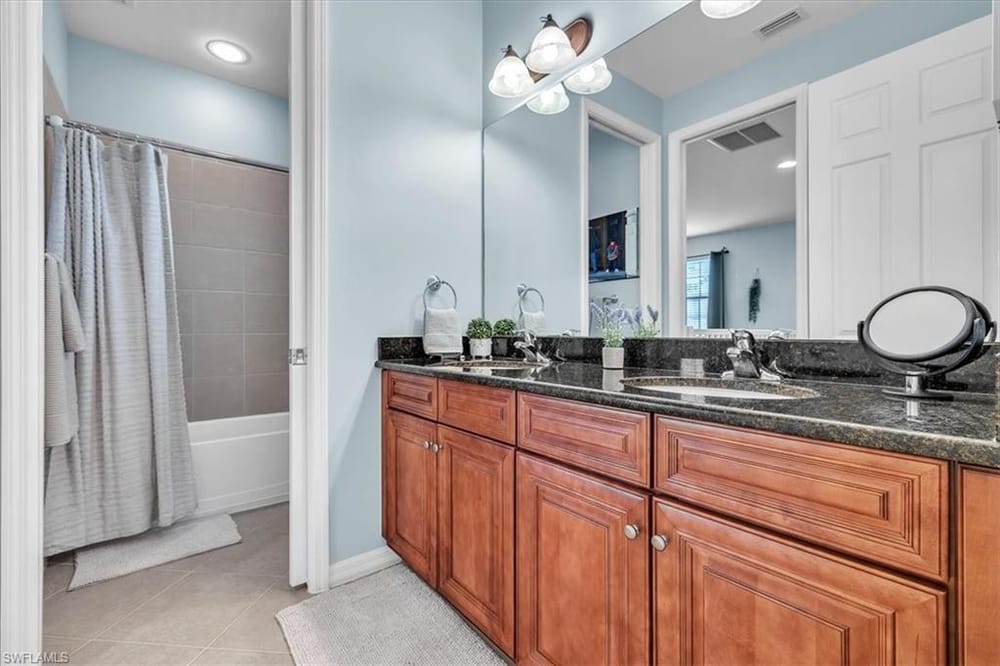 8957 Malibu St. 503 – #226024562 - Lely Resort