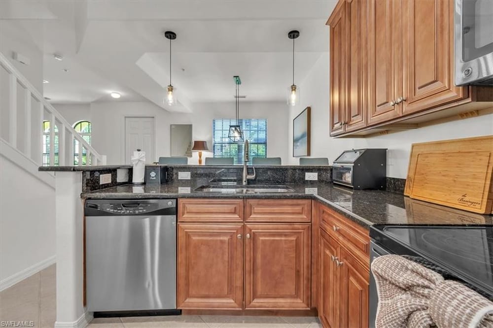 8957 Malibu St. 503 – #226024562 - Lely Resort