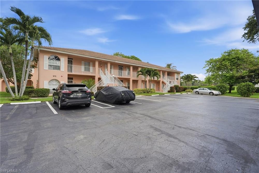 575 Augusta Blvd. 1-5 – #226024564 - Lely