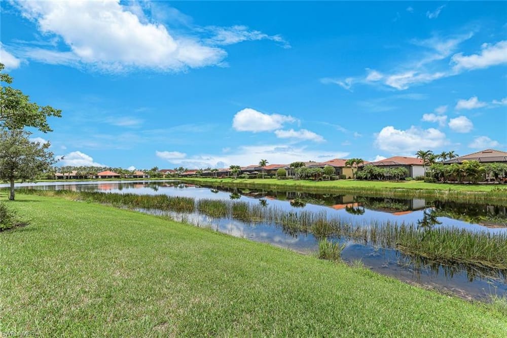 1427 Oceania Dr. S – #226024575 - Artesia