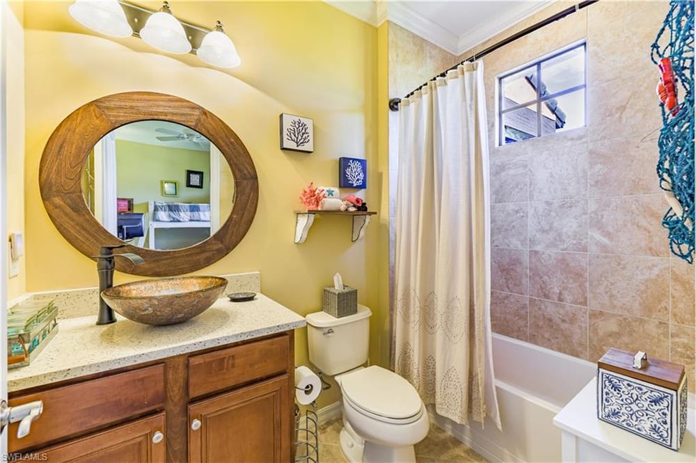 9041 Alturas St. 3803 – #226024620 - Lely Resort