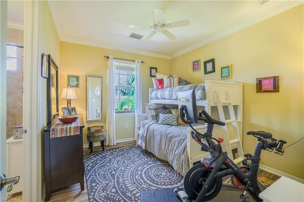 9041 Alturas St. 3803 – #226024620 - Lely Resort