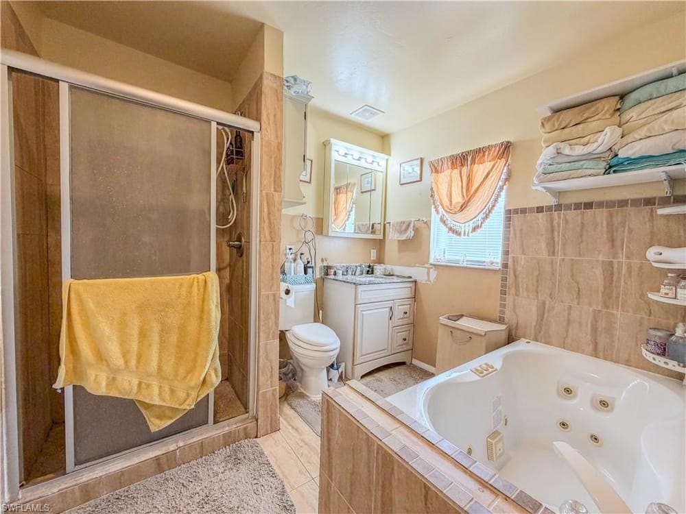 4000 Outer Dr. – #226024676 - Heighland Villa