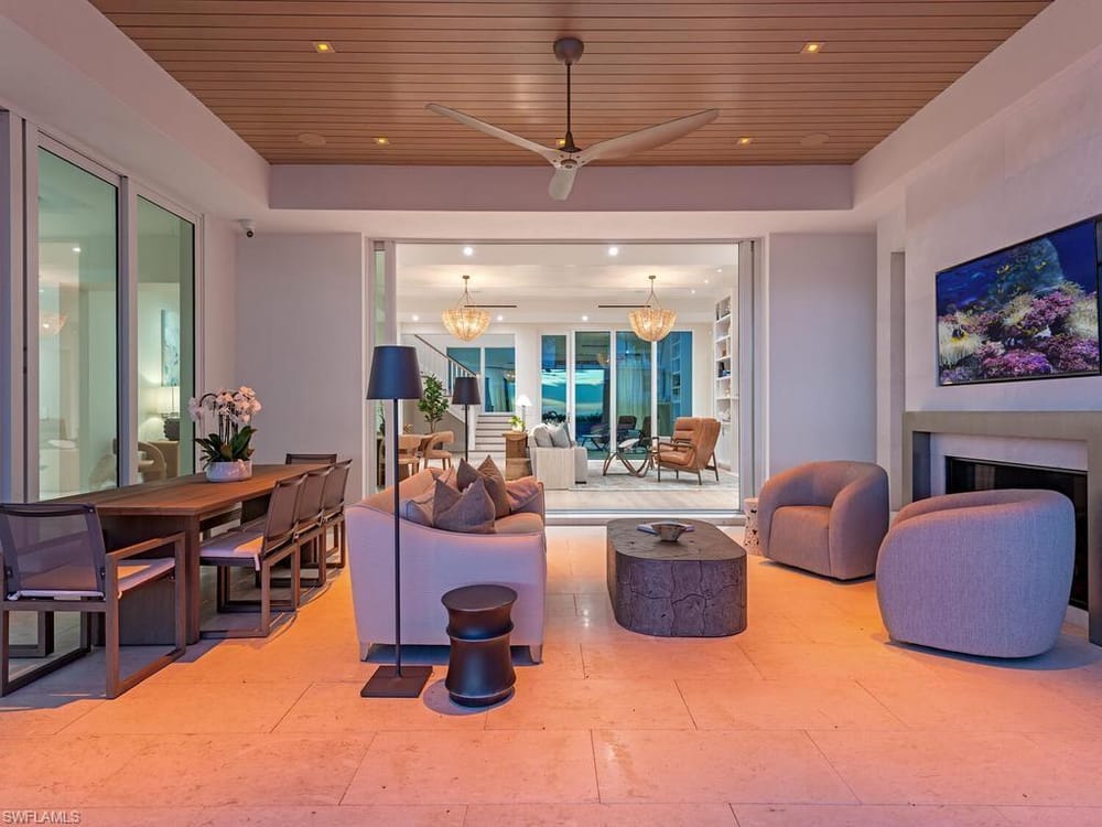 55 13th Ave. S – #226024712 - Olde Naples