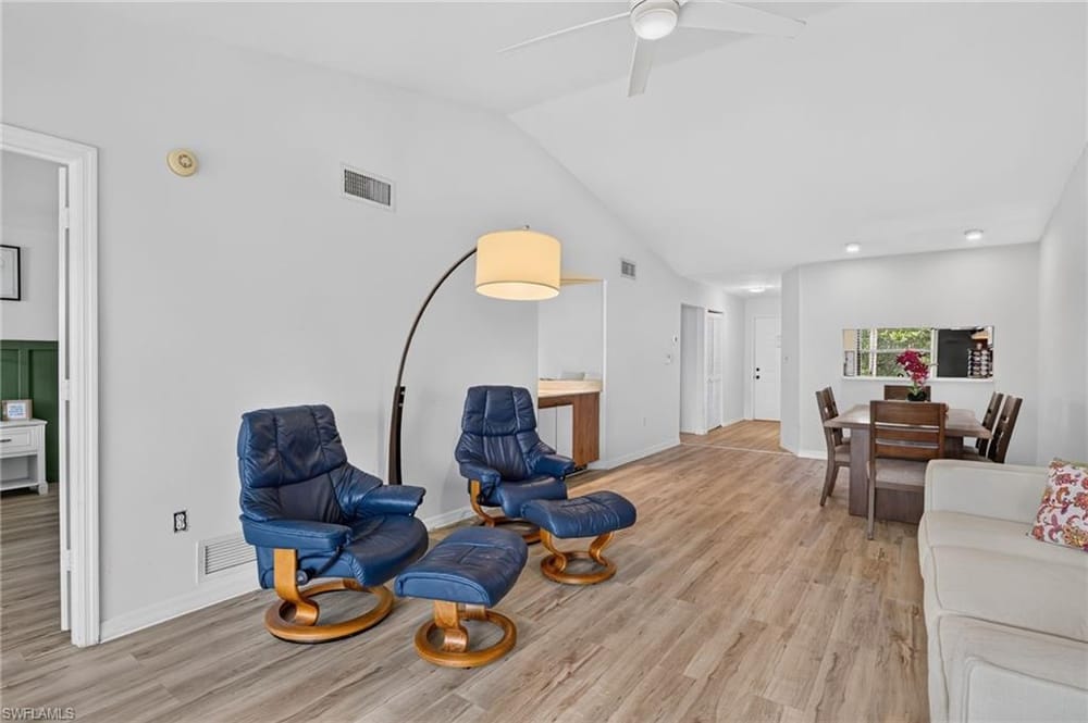 909 Augusta Blvd. 7 – #226024793 - Lely