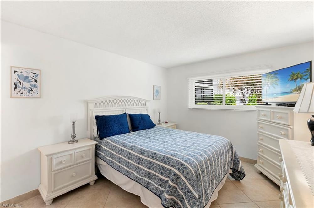 766 Central Ave. 119 – #226024860 - Olde Naples