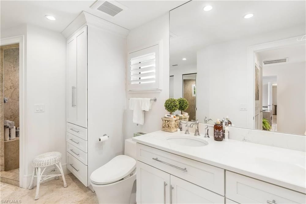 10173 Gulf Shore Dr. – #226024930 - Vanderbilt Beach